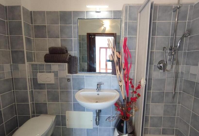 B&b Il Castello .con Balcone Vista Mare