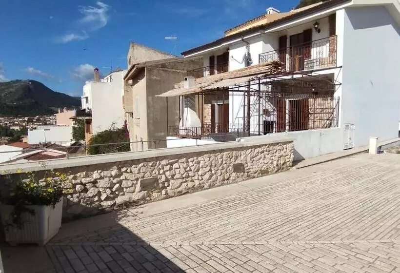 B&b Il Castello .con Balcone Vista Mare