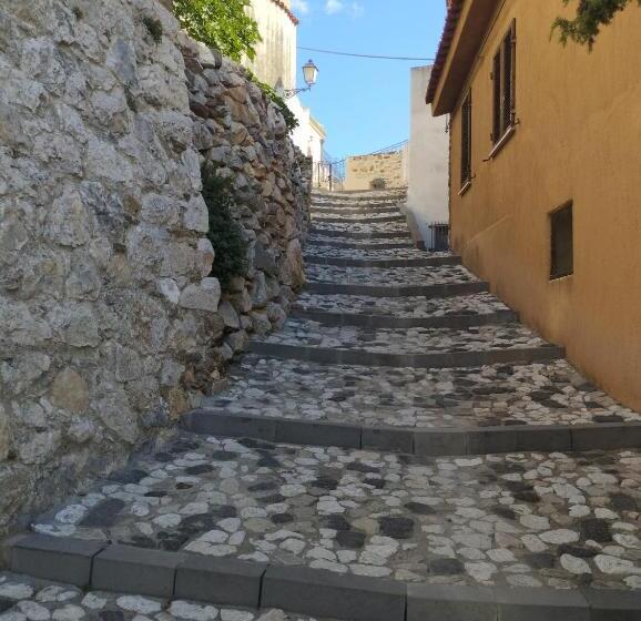 B&b Il Castello .con Balcone Vista Mare