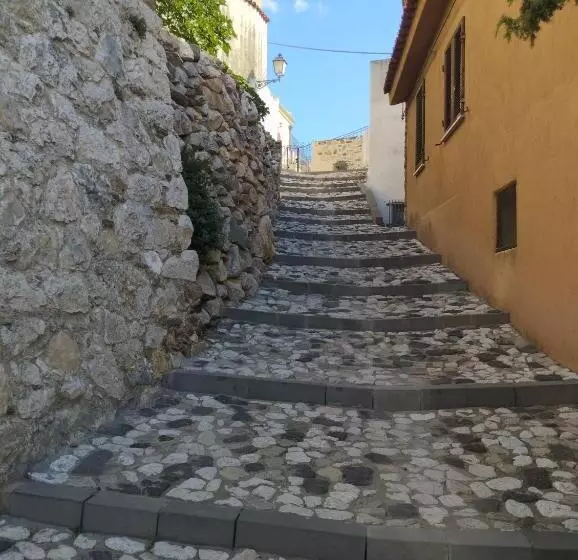 B&b Il Castello .con Balcone Vista Mare