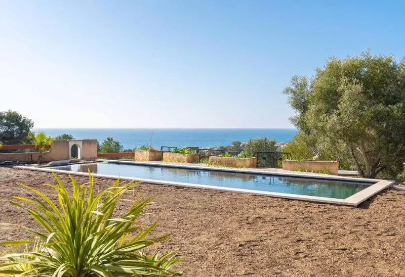 Aamiaismajoitus (B&B) Les Cactus Bleus