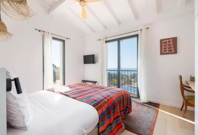 Aamiaismajoitus (B&B) Les Cactus Bleus