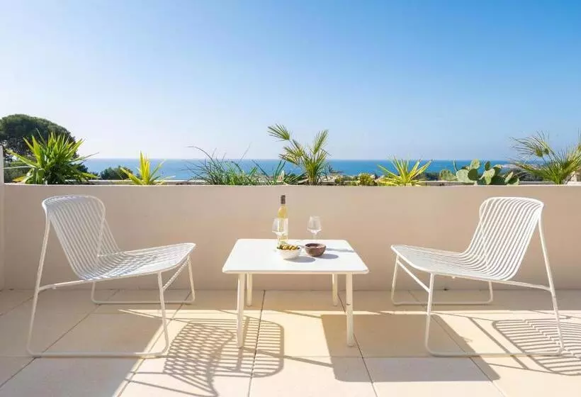 Aamiaismajoitus (B&B) Les Cactus Bleus