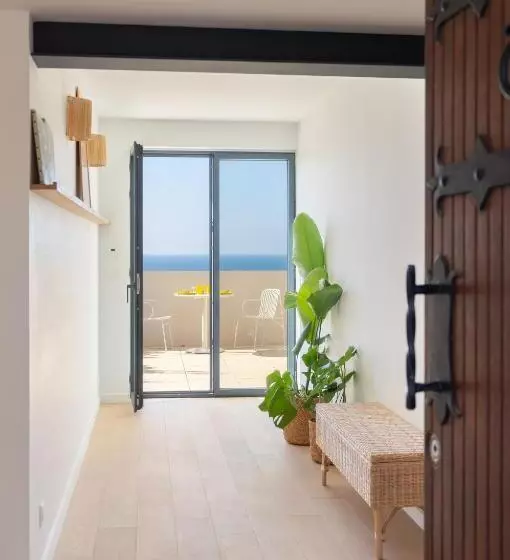 Aamiaismajoitus (B&B) Les Cactus Bleus