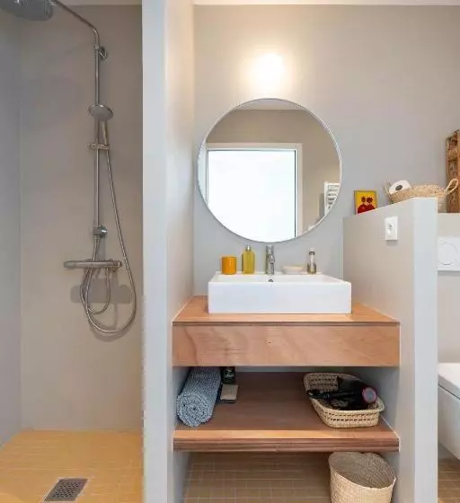 Aamiaismajoitus (B&B) Les Cactus Bleus