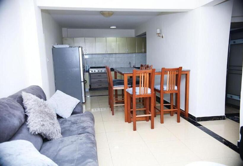 تختخواب و صبحانه Odyssey Homes