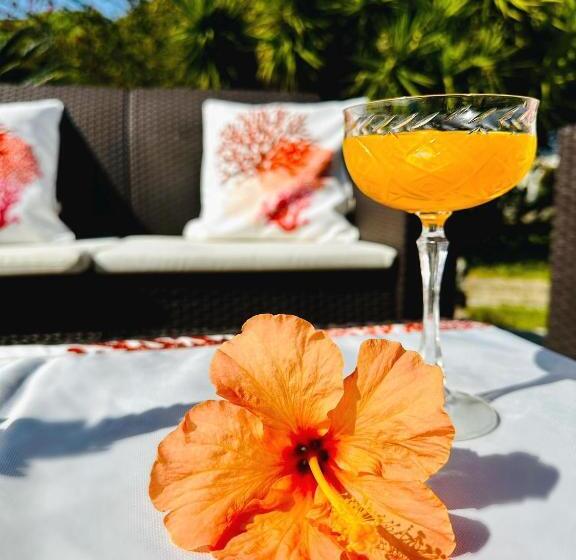 Bed and Breakfast The Home By An