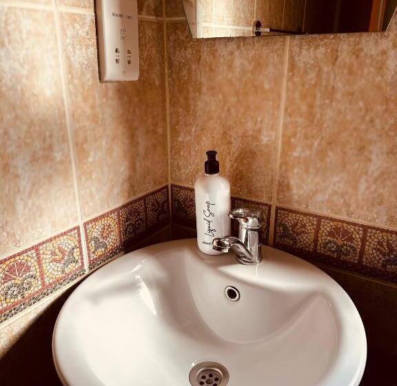 Bed and Breakfast The Home By An