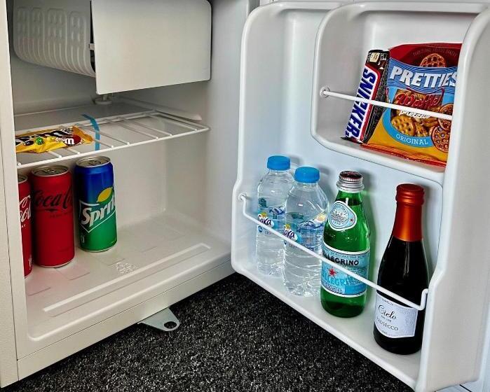 Bed and Breakfast The Home By An