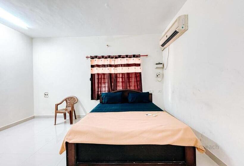 호텔 Moonwalk Beach House