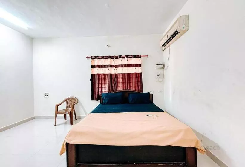 Hotelli Moonwalk Beach House