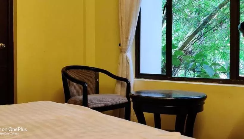 Hotelli Kollam Beach Resort