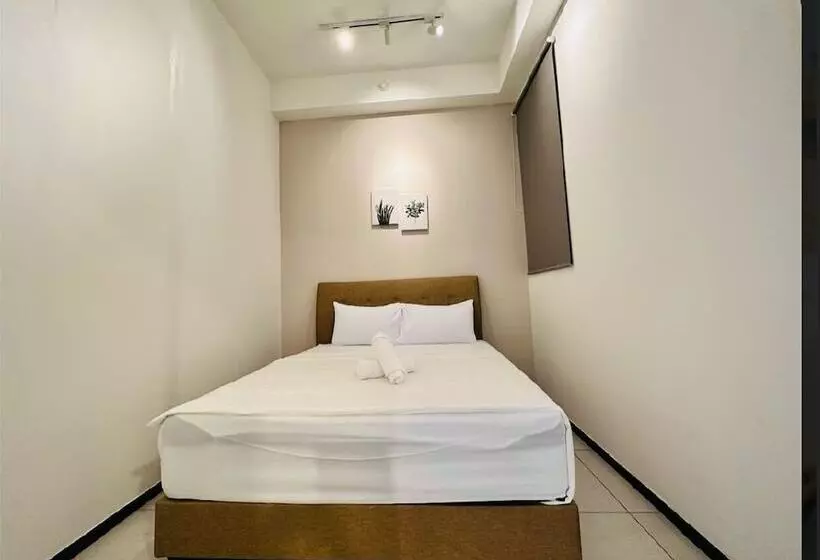 Hotelli Oyo 90965 Lakut Valley Homestay