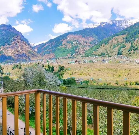 ホテル Seven Heaven Manali Scenic Mountain View Luxury Villa, Manali