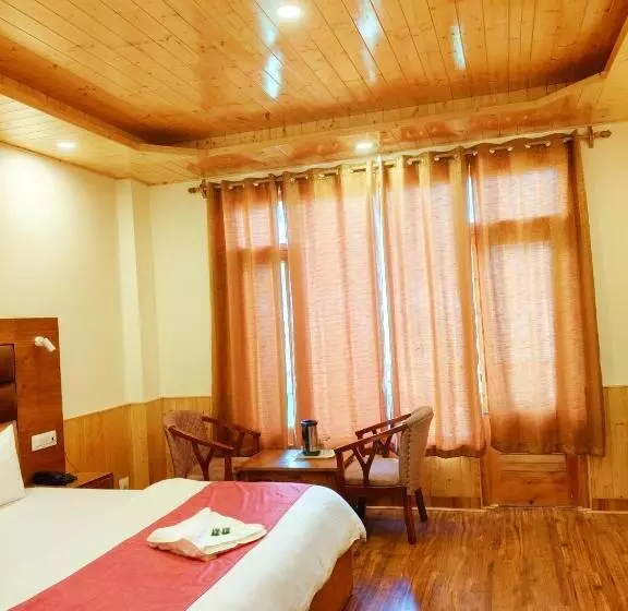 ホテル Seven Heaven Manali Scenic Mountain View Luxury Villa, Manali
