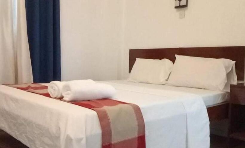 Hotel Sunvilla Beachfront