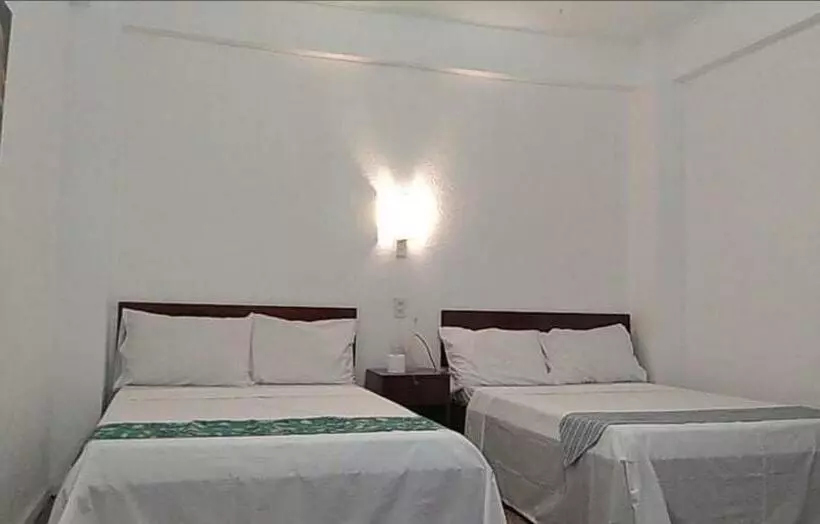 هتل Sunvilla Beachfront