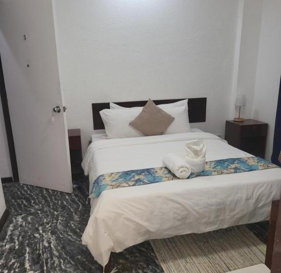 Hotel Sunvilla Beachfront