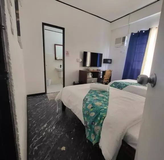 هتل Sunvilla Beachfront