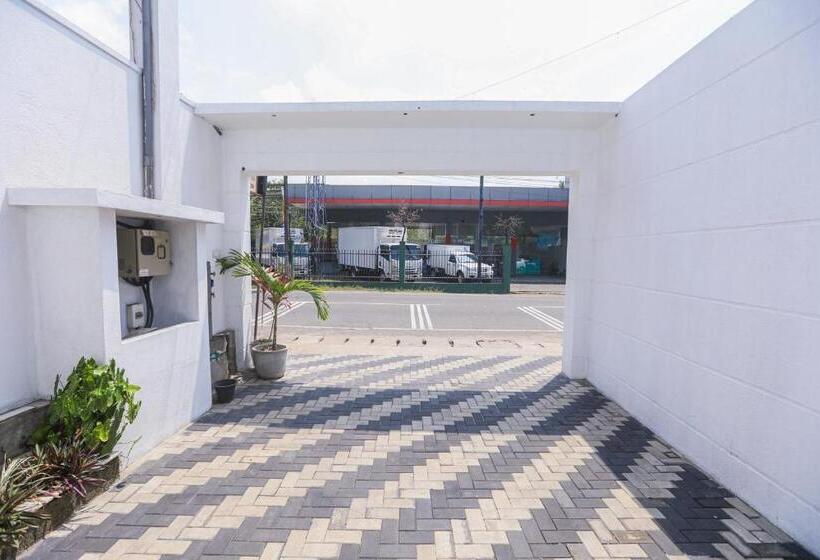 ペンション Back Packer S Oasis Unawatuna