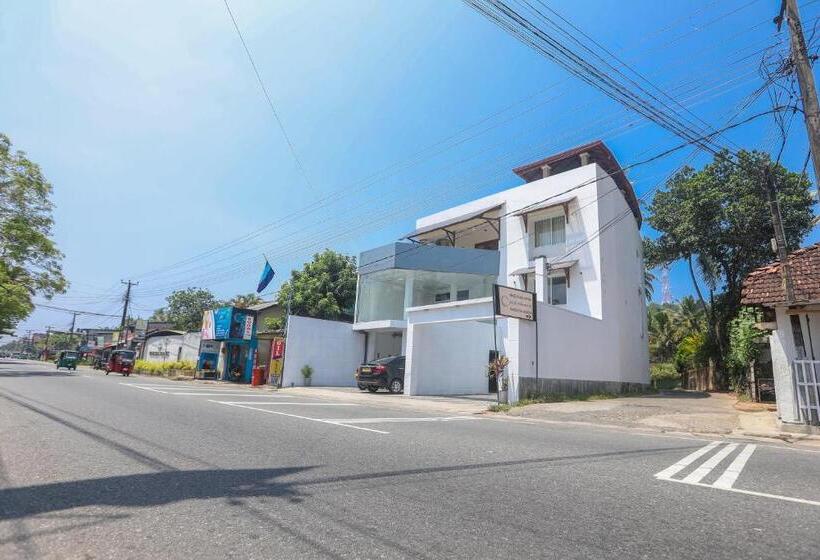 ペンション Back Packer S Oasis Unawatuna