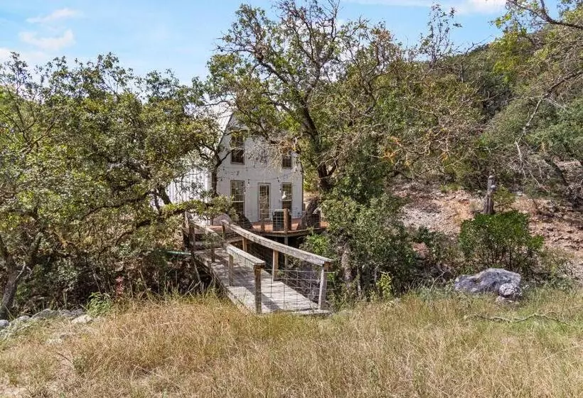 ペンション Big Fern Cabin