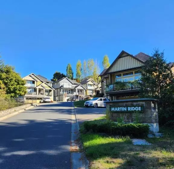 ペンション Peaceful Suite Near The Lake