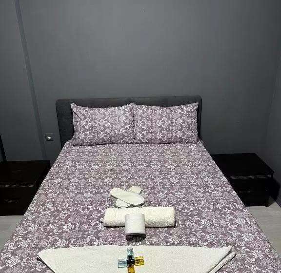 Uraz Suit Otel