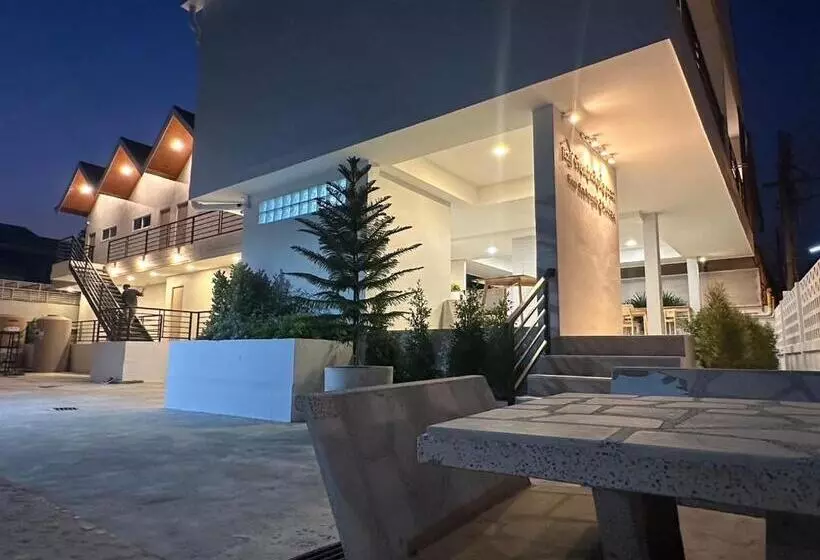 Aamiaismajoitus (B&B) บ้านสว่างศิลป์@อยุธยา Baan Sawhangsilp@ayutthaya