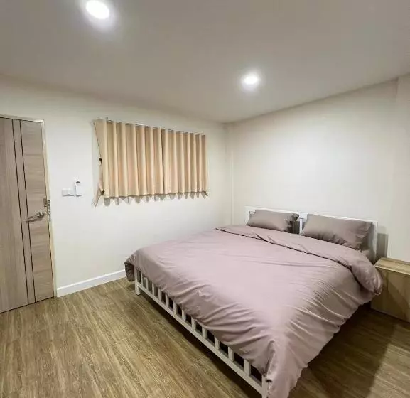 Aamiaismajoitus (B&B) บ้านสว่างศิลป์@อยุธยา Baan Sawhangsilp@ayutthaya