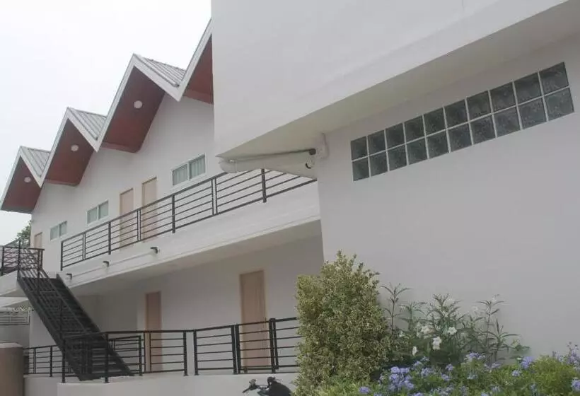 Aamiaismajoitus (B&B) บ้านสว่างศิลป์@อยุธยา Baan Sawhangsilp@ayutthaya