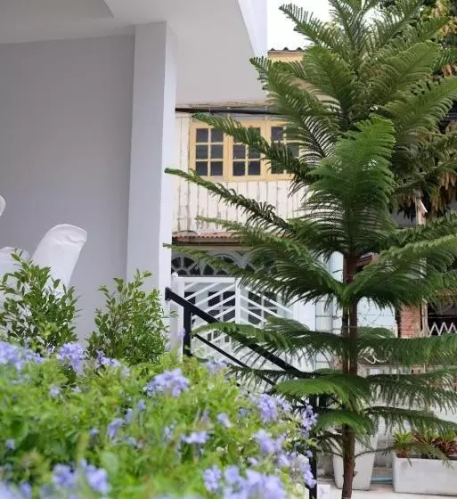 Aamiaismajoitus (B&B) บ้านสว่างศิลป์@อยุธยา Baan Sawhangsilp@ayutthaya