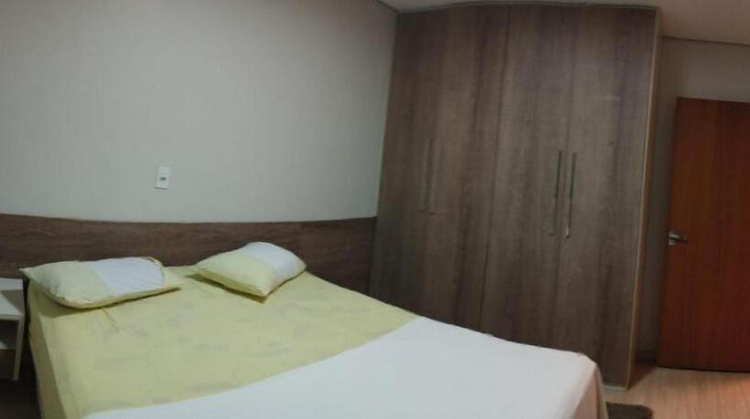 Nocleg ze śniadaniem Quarto Centro Dourados