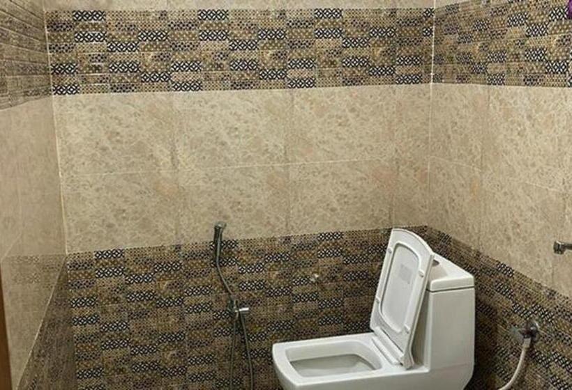 Fabhotel Downtown Residency