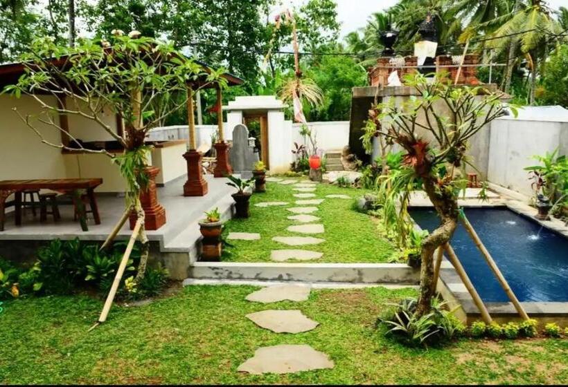 בית מלון כפרי Belvilla Abhinaya Central Ubud