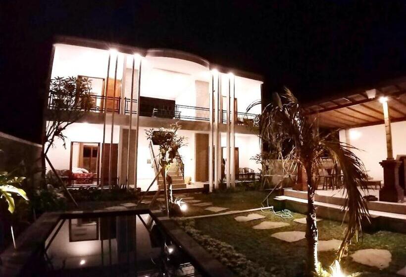 בית מלון כפרי Belvilla Abhinaya Central Ubud