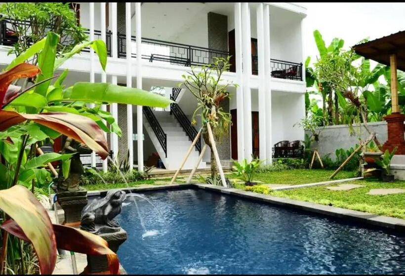 בית מלון כפרי Belvilla Abhinaya Central Ubud