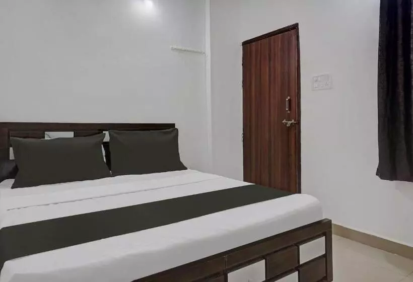 Hotelli Oyo Krishna Executive