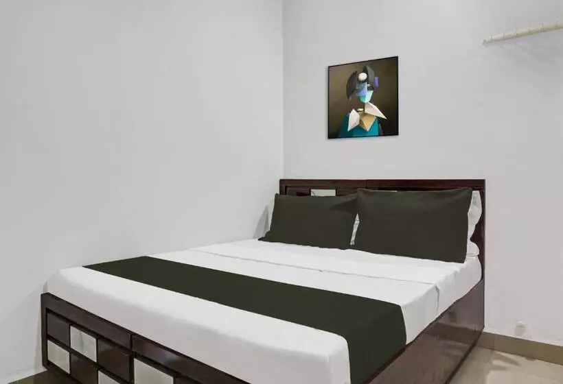 Hotelli Oyo Krishna Executive