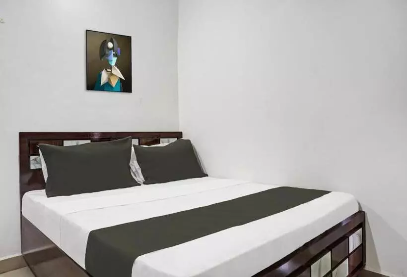 Hotelli Oyo Krishna Executive