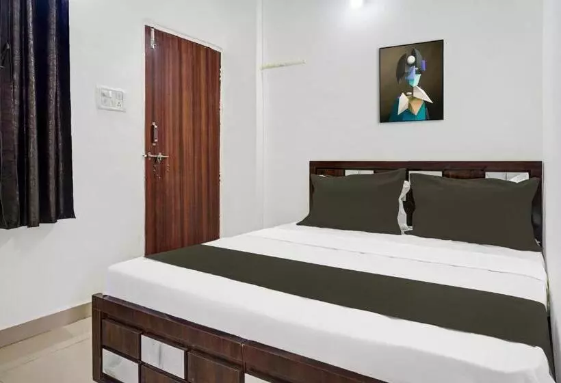 Hotelli Oyo Krishna Executive