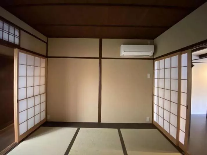 پانسیون 老松町の宿