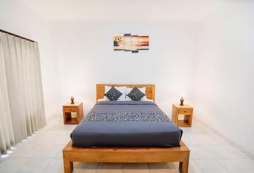 پانسیون Kayuma Catu Canggu