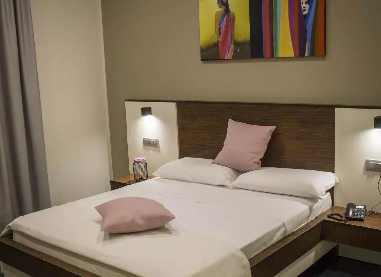 Aamiaismajoitus (B&B) Brahma Luxury Rooms
