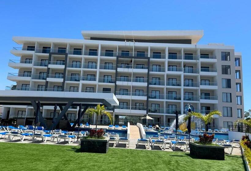 فندق High Garden Grand