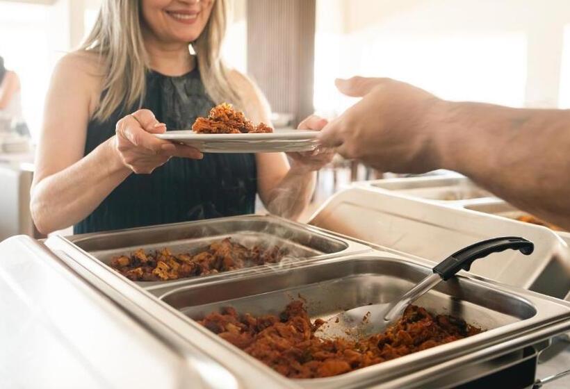 فندق High Garden Grand