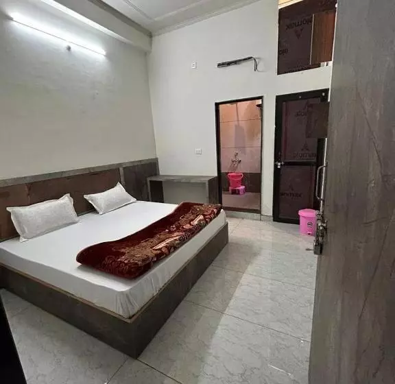Hotel Raj Krishanam