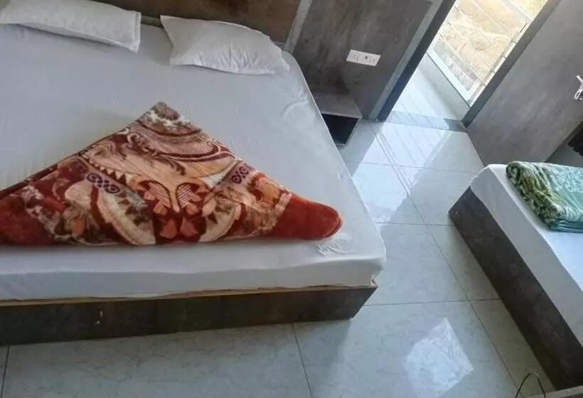 Hotel Raj Krishanam