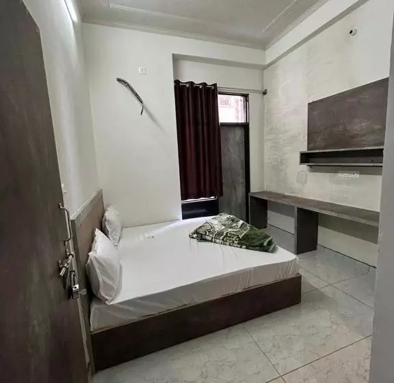Hotel Raj Krishanam