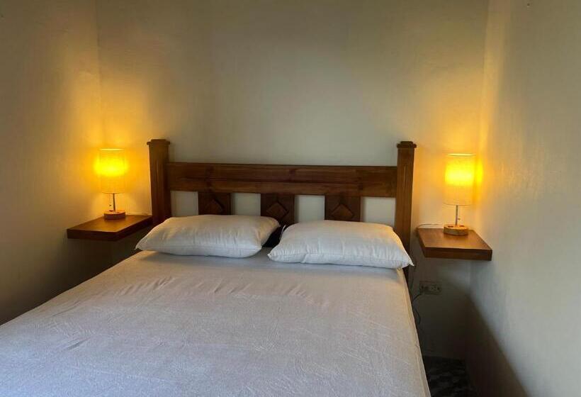 پانسیون Casa Verde